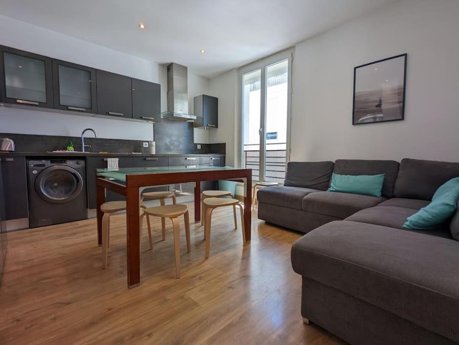 Sleep In Montpellier, Albert, Centre, Gare, 4 Ch, Tram L1, 2, 3 & 4 Bagian luar foto